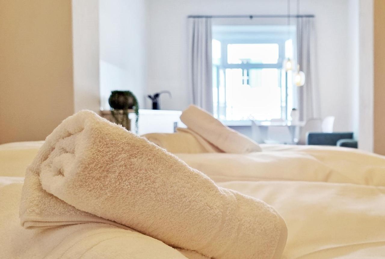 Rosa Apartment With Parking Historic City Center メラーノ エクステリア 写真